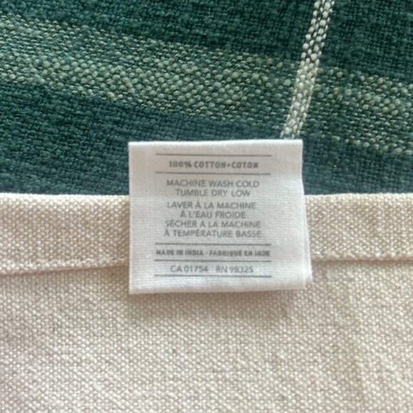 NWT Paris placemats - set of 6 - Picture 4 of 5